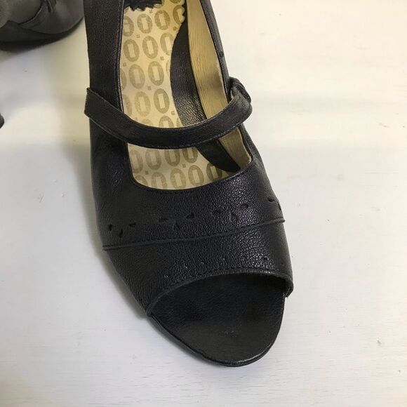 Fly London Black Leather Peep Toe 3” Heels size 41 (10/10.5) - Picture 13 of 15